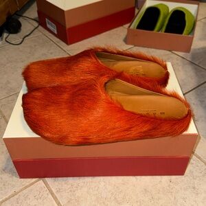Marni Fussbett Sabot Long Hair calfskin Orange Easy Mule 44/11 NWT